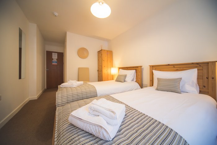 Twin hotel room at Llwyngwair Manor